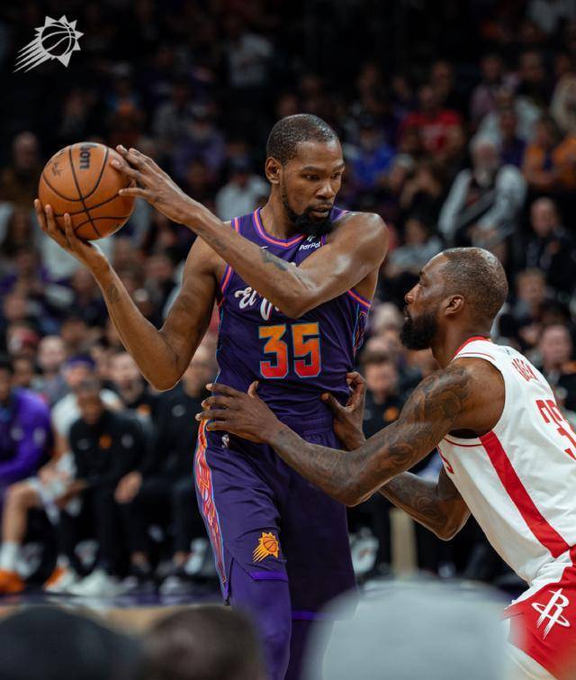 福建队险胜火箭，布克高光表现