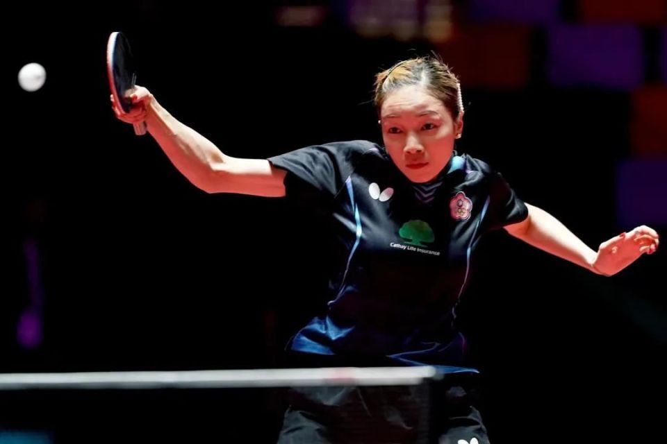 波兰队完胜中国队，梁靖崑点燃赛场