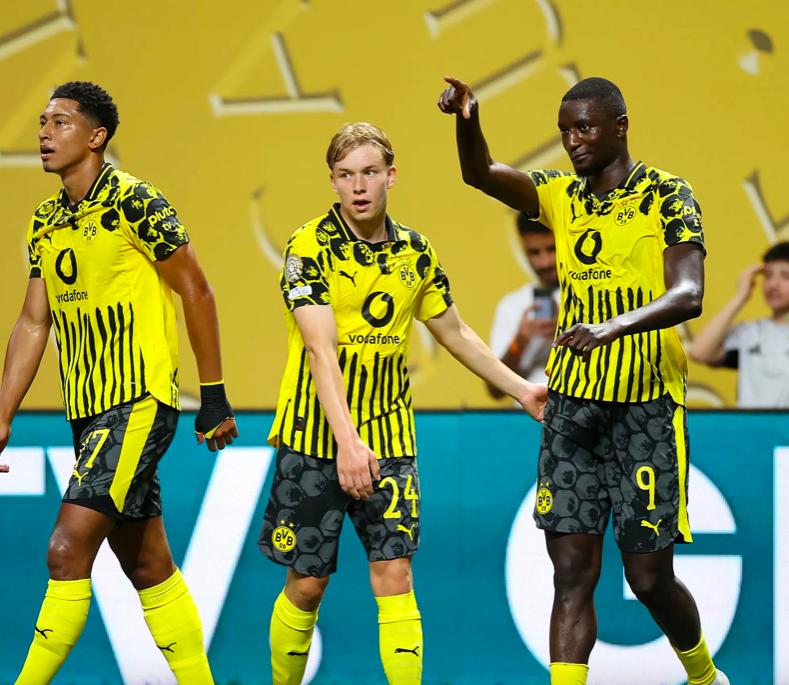 印尼队轻取德国队，马琳统治全场