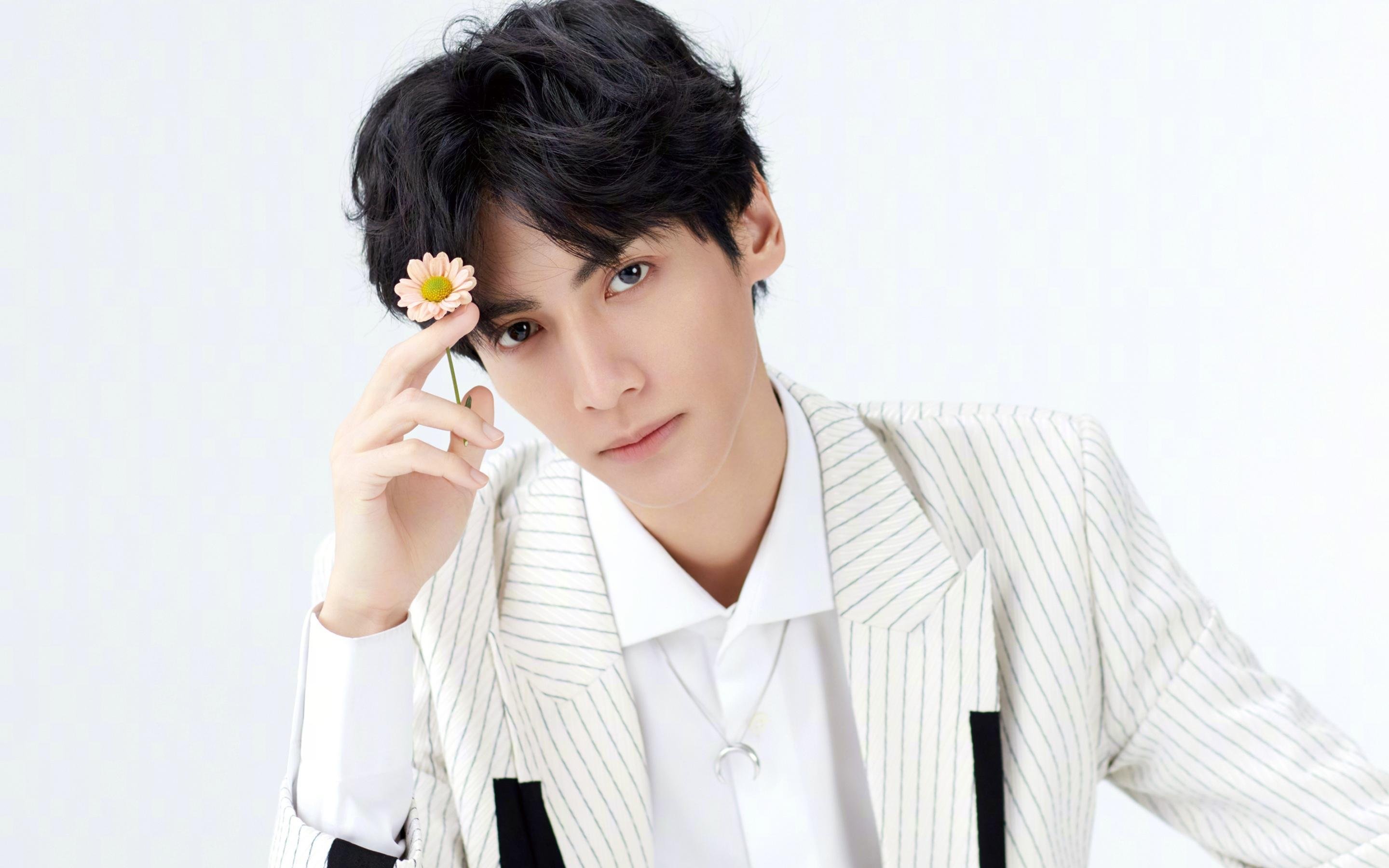 爱游戏-拉沃尔杯，梅德韦杰夫用统治性胜利，轻取年终总决赛的完美注脚