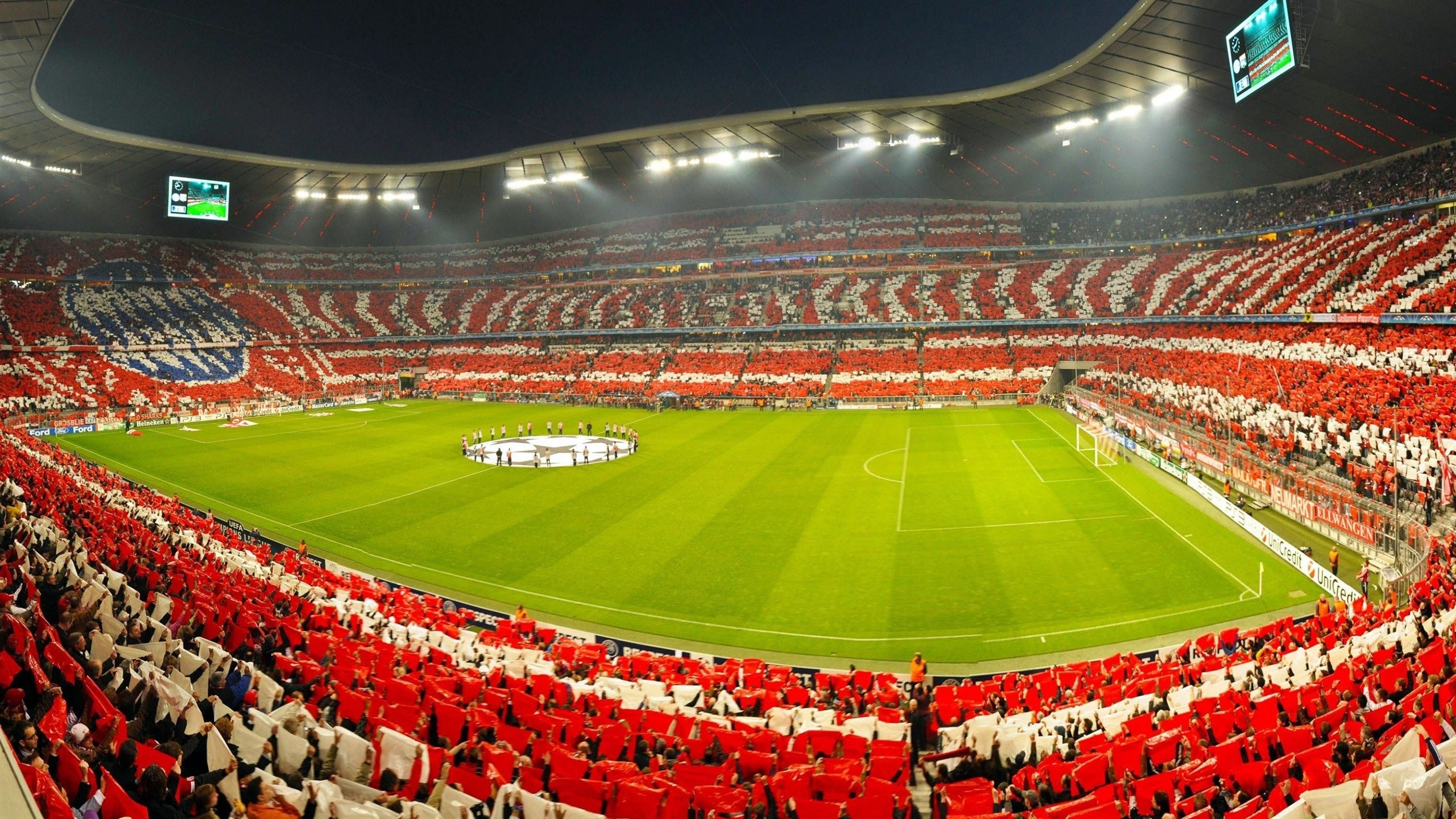 红与黑的终极博弈，法拉利力克哈斯，佩雷兹上演孤独领舞