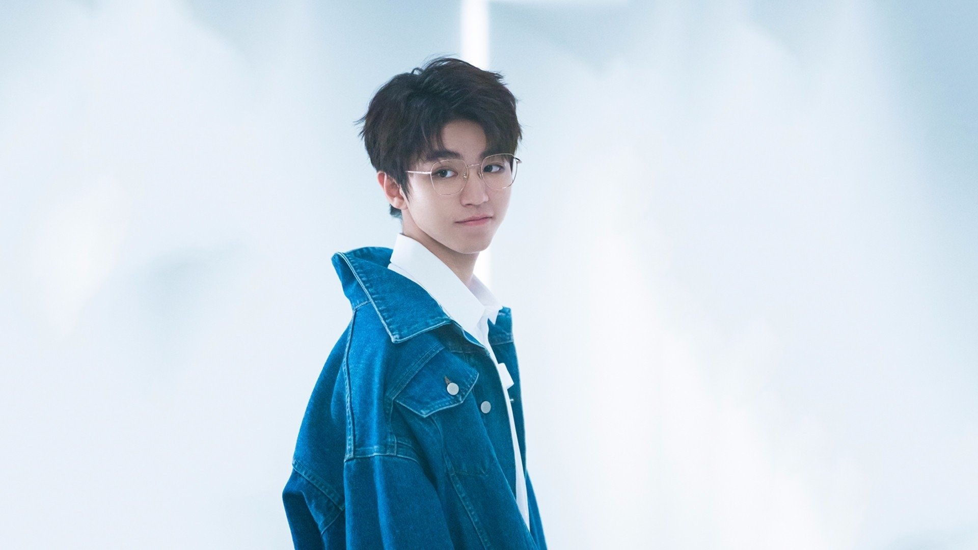 当神性降临，浓眉在NBA季后赛之夜书写的完美启示录