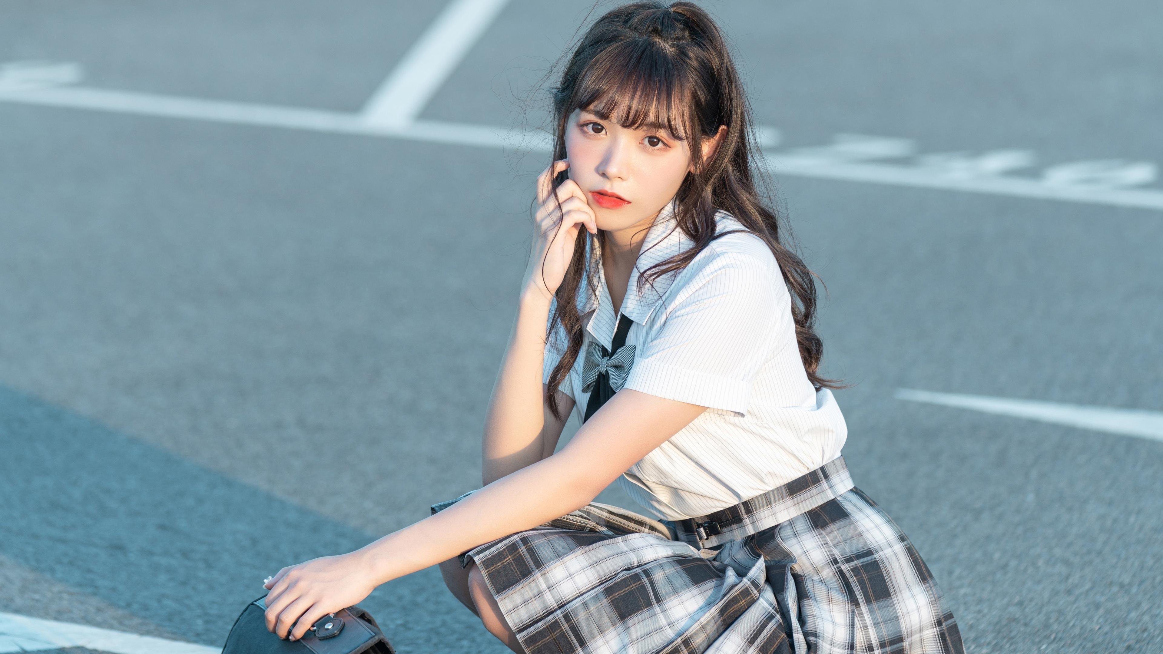 绿茵无声处，惊雷已炸响，当波斯铁骑对阵德国新贵，皮克的关键战永不手软